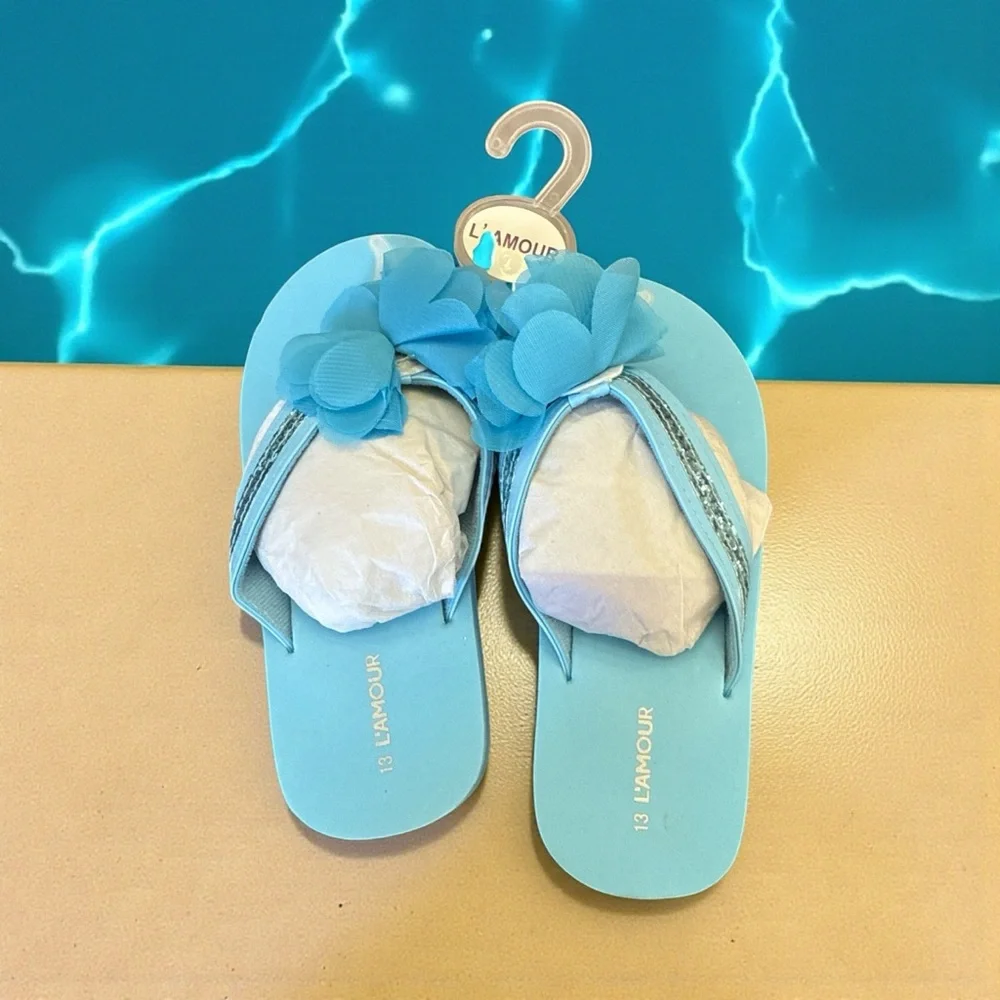 L'Amour Girls Blue Sequined Floral Flip Flop Sandals Size 13 NWT